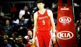 方硕爆料周琦视频,揭秘篮球场上的精彩瞬间